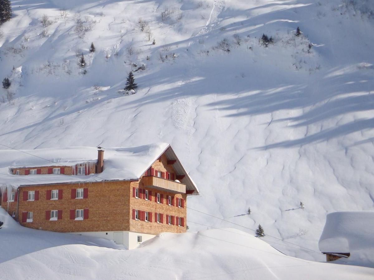 Schwarzmann's Ferienwohnungen Schröcken Exterior foto